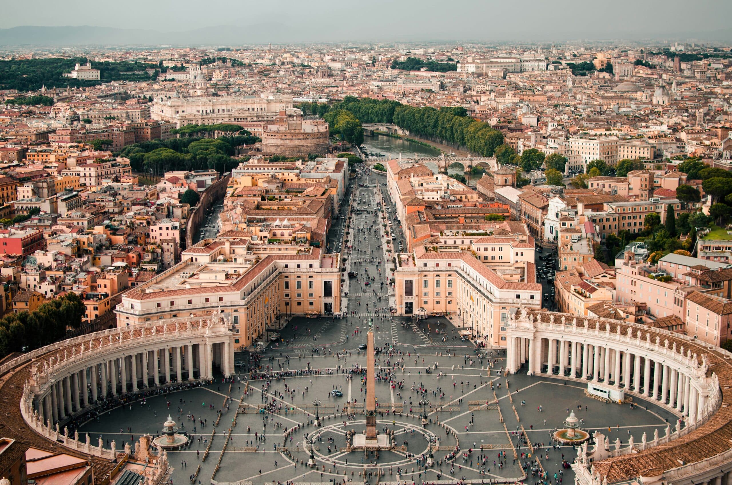 Top Family-Friendly Destinations to Visit in Europe: An Essential Guide for Memorable Adventures 9 image 53 scaled