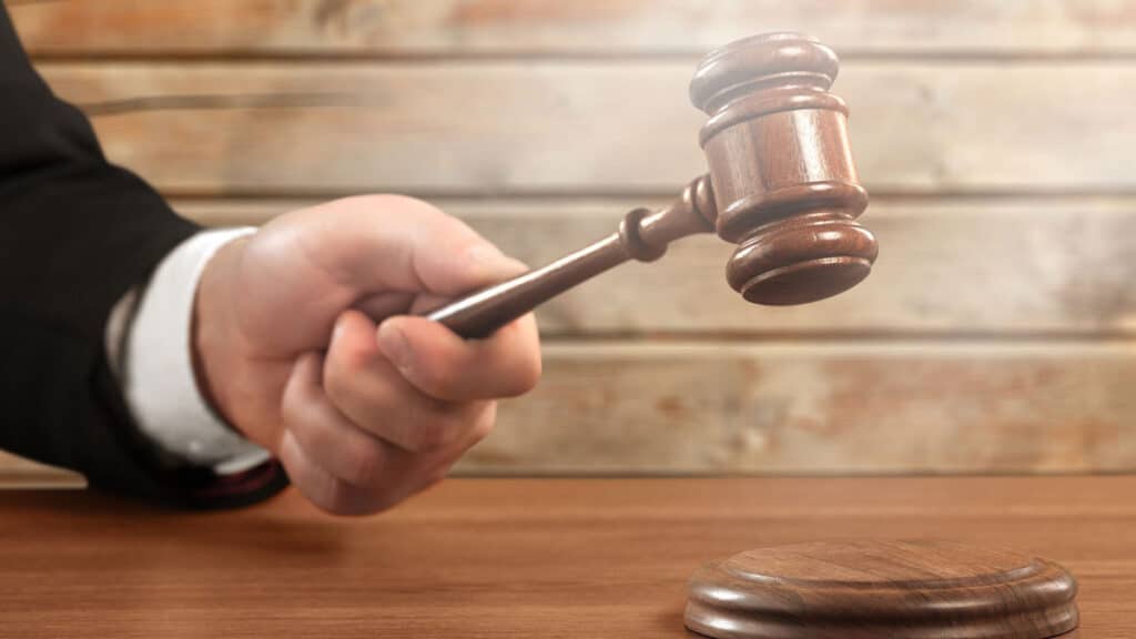 Gavel HR w3ehi6