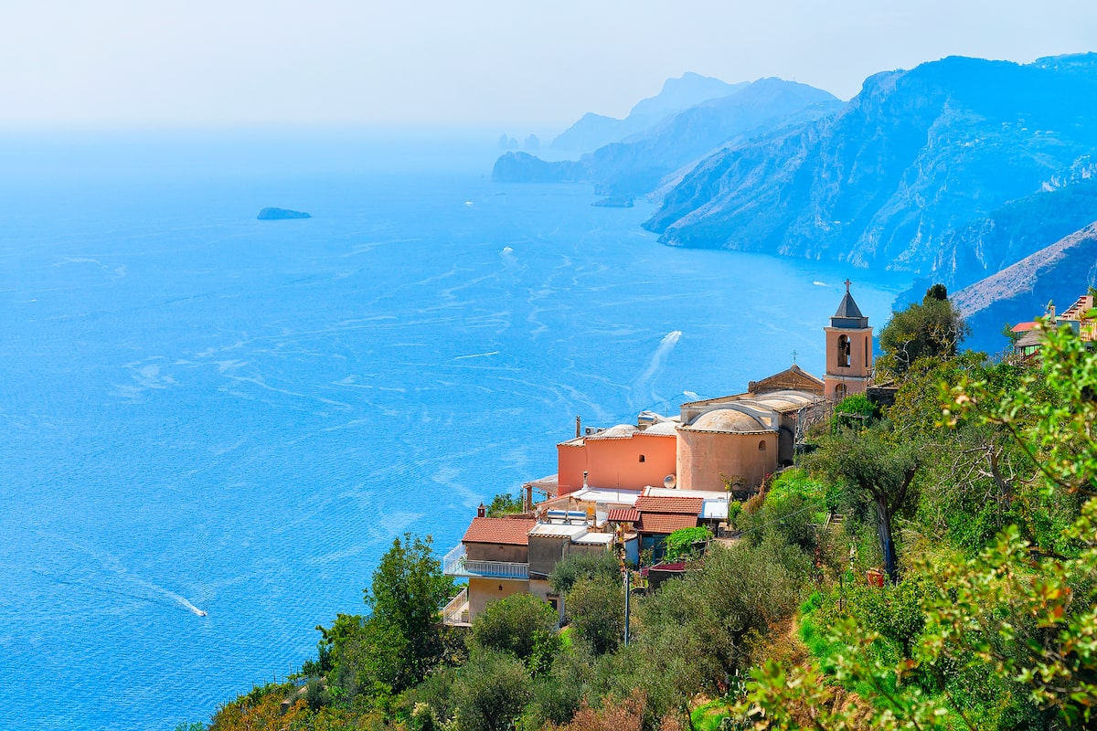 This Ancient Path Lets You Hike Above Italy’s Amalfi Coast (Epic!)